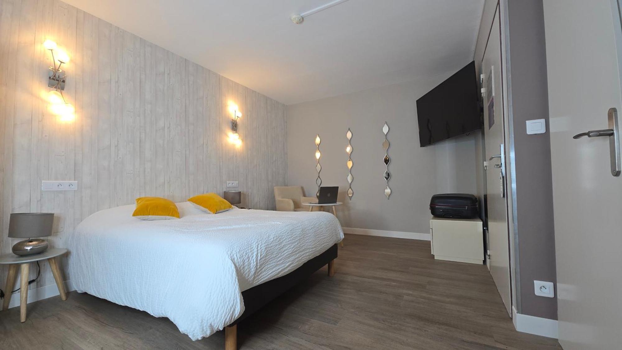 Logis Hotel & Restaurant Arcombelle Val-de-Meuse Luaran gambar