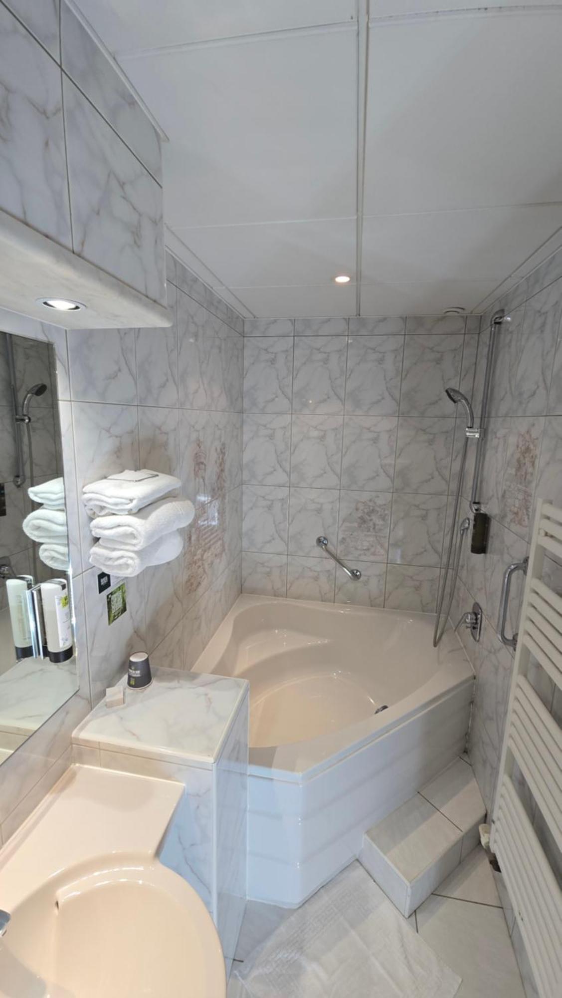 Logis Hotel & Restaurant Arcombelle Val-de-Meuse Luaran gambar
