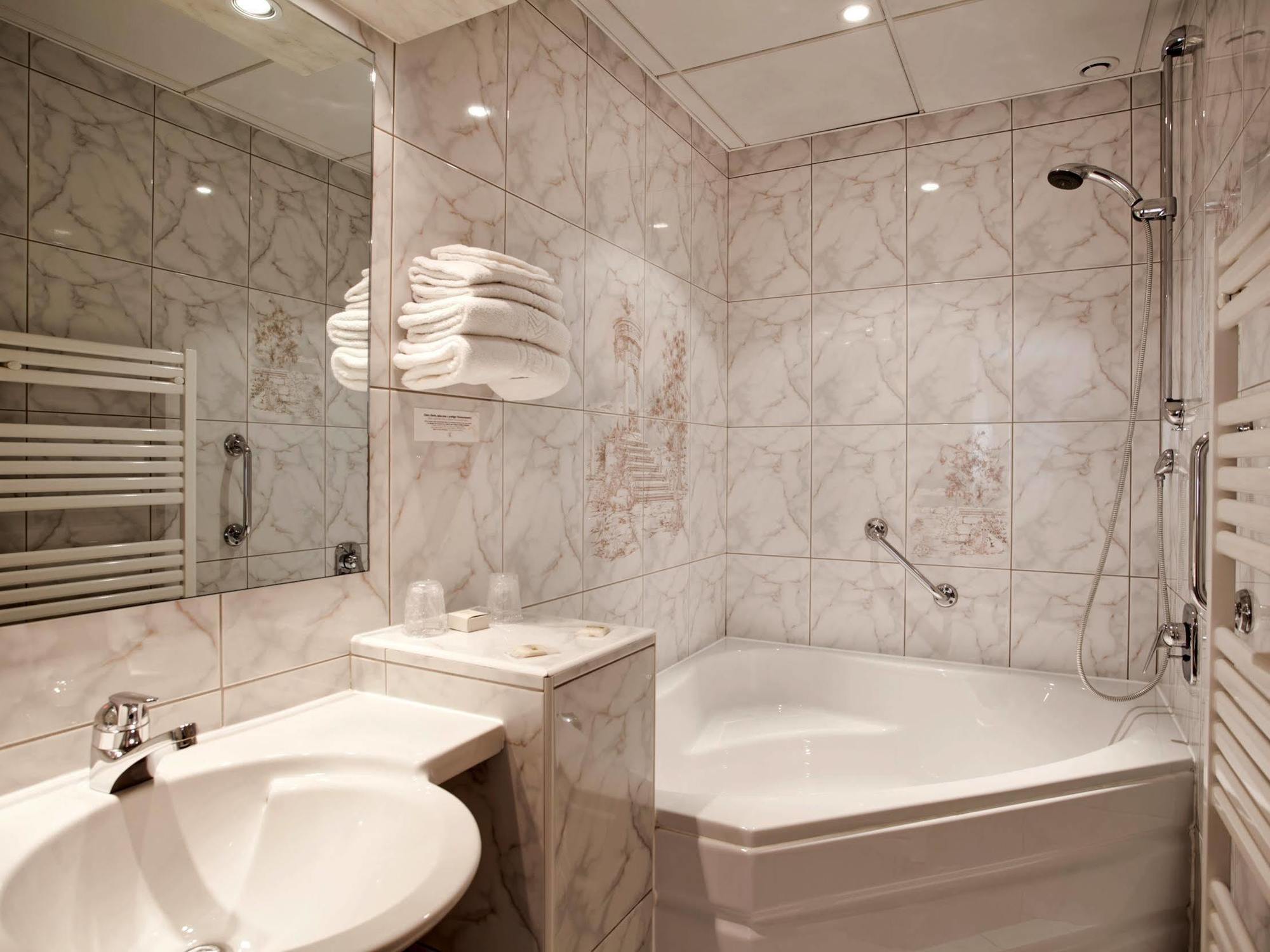 Logis Hotel & Restaurant Arcombelle Val-de-Meuse Luaran gambar