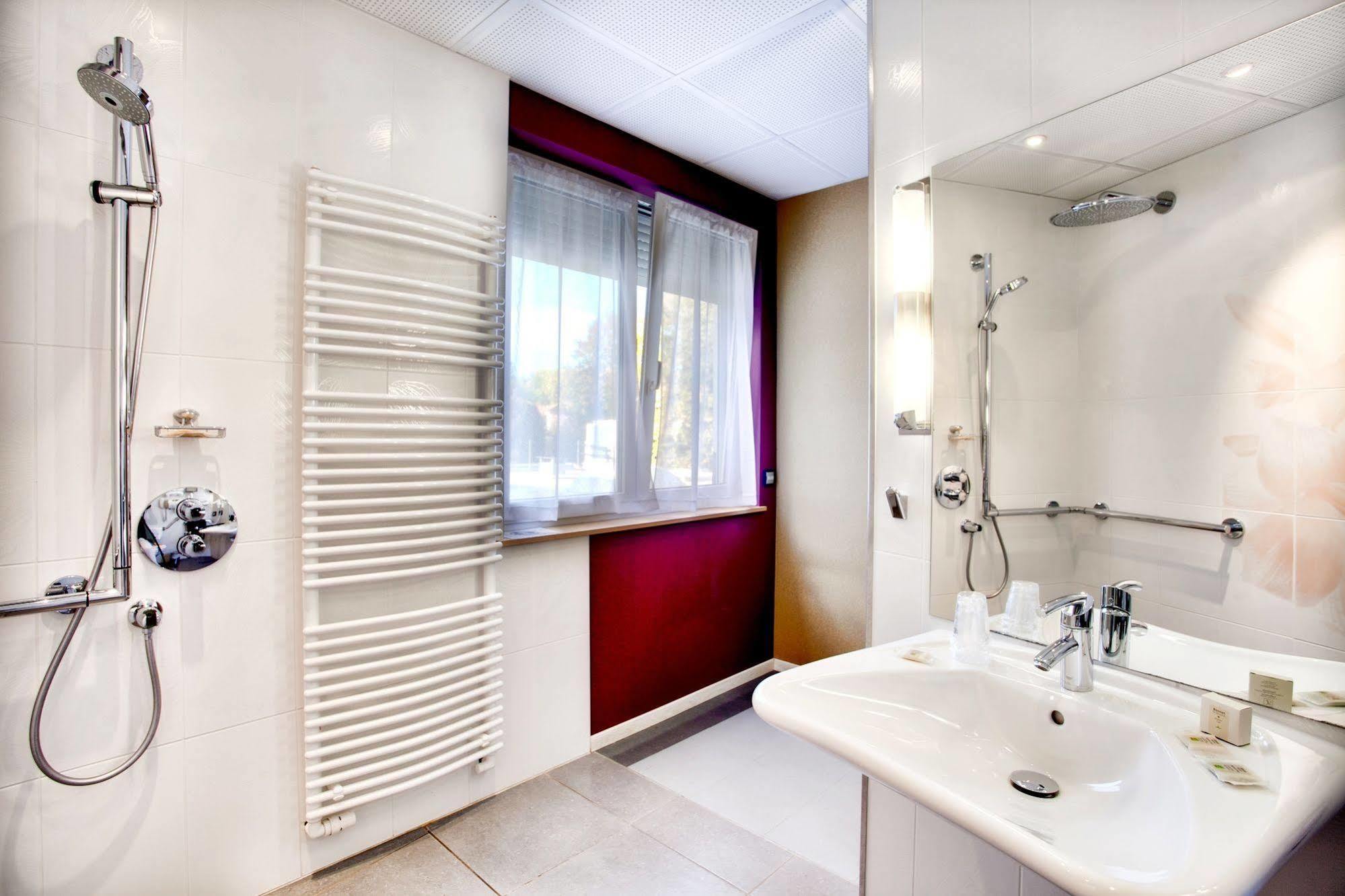 Logis Hotel & Restaurant Arcombelle Val-de-Meuse Luaran gambar